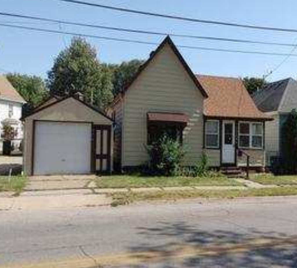 Sunnyside Ave, Burlington, IA 52601 #1